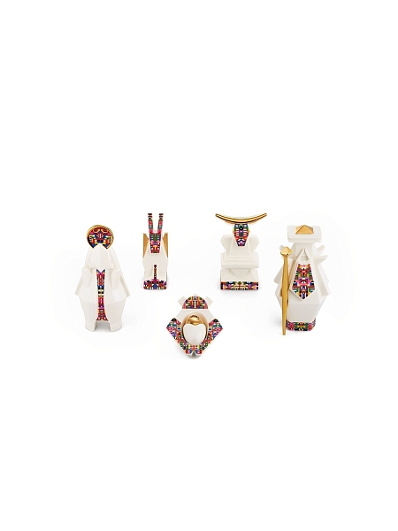ALESSI Новогоднее Рождественское украшение HOLYHEDRICS, 04 COW, фарфоровая фигурка Корова, 13 см, ручная роспись, ESA05 4