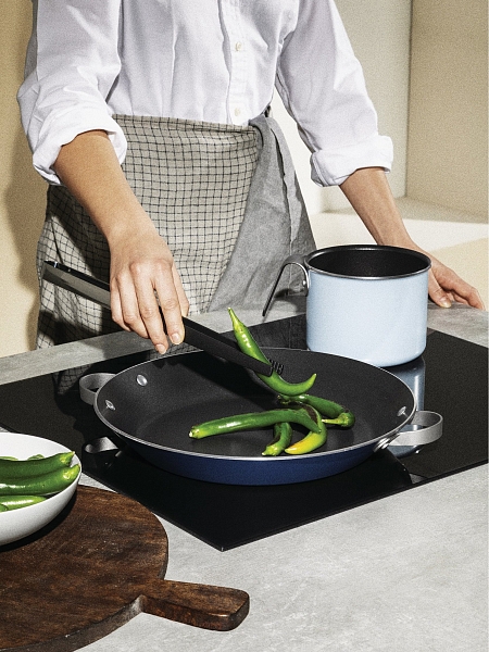 ALESSI Щипцы кухонные 32 см DOMENICA для мяса, рыбы и овощей, арт. EG01/58