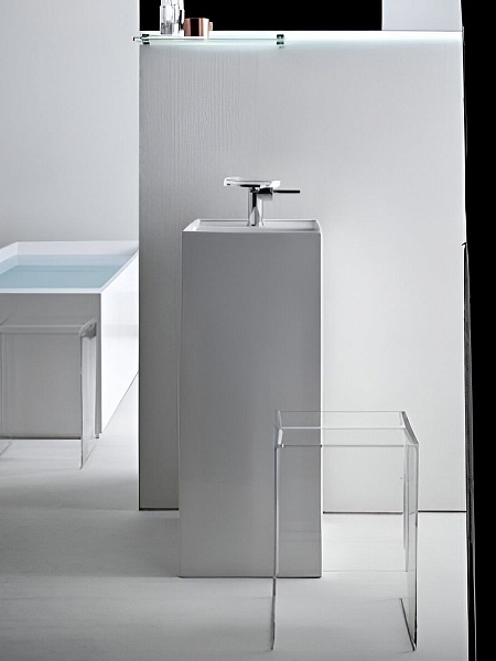 KARTELL Пуф-столик 33х27х h 47см MAX-BEAM, 9900/B4