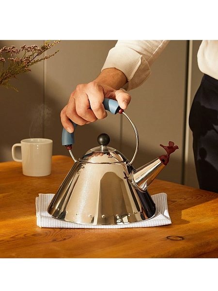 ALESSI Чайник арт. 9093, нержавеющая сталь, голубой