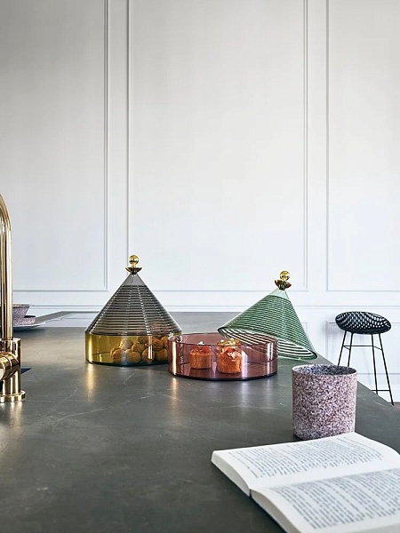 KARTELL Контейнер с крышкой/емкость для хранения TRULLO, 1550/CF, прозрачный + дымчатый.