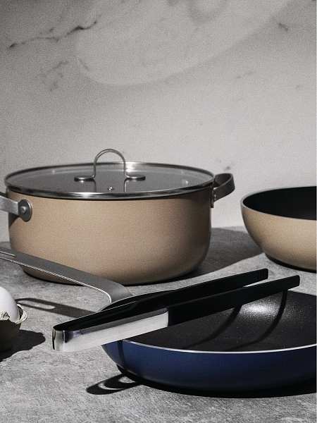 ALESSI Щипцы кухонные 32 см DOMENICA для мяса, рыбы и овощей, арт. EG01/58
